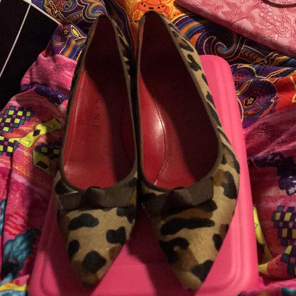 Celine Shoes - Authentic Celine kitten heeled shoes